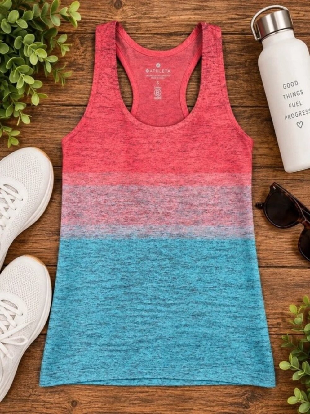 Athleta OmbrΓ© Racerback Workout Tank Top Size Small Coral Teal